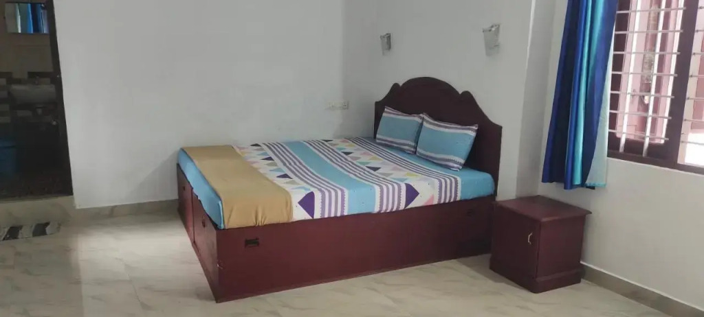 Courtyard Home Stay