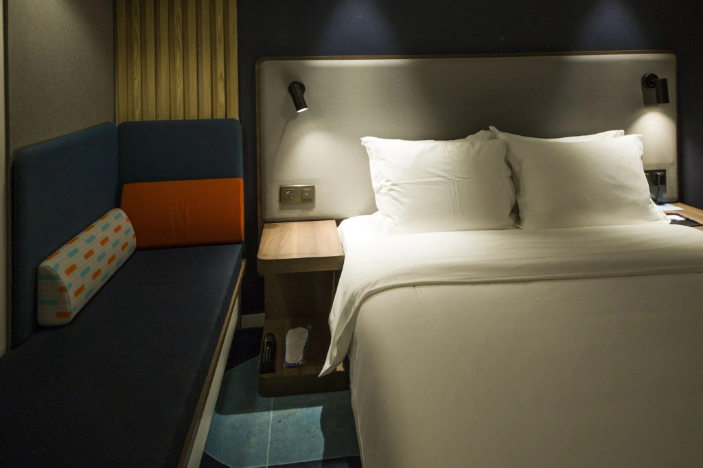 Holiday Inn Express Sanya Bay by IHG