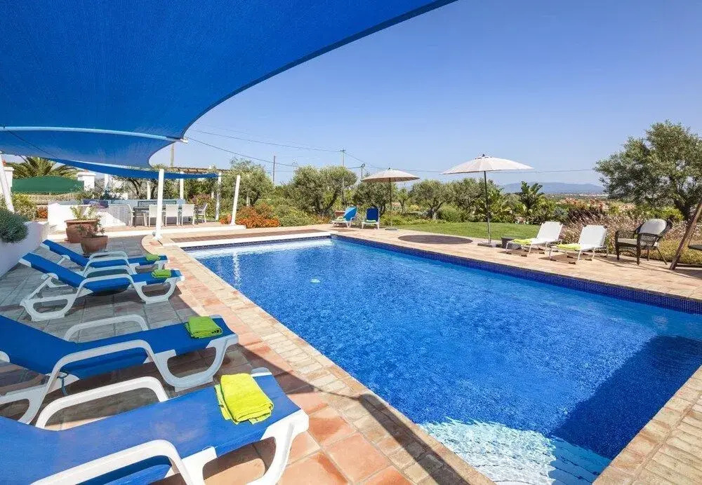 Villa Casa Moinho Azul by Villa Plus