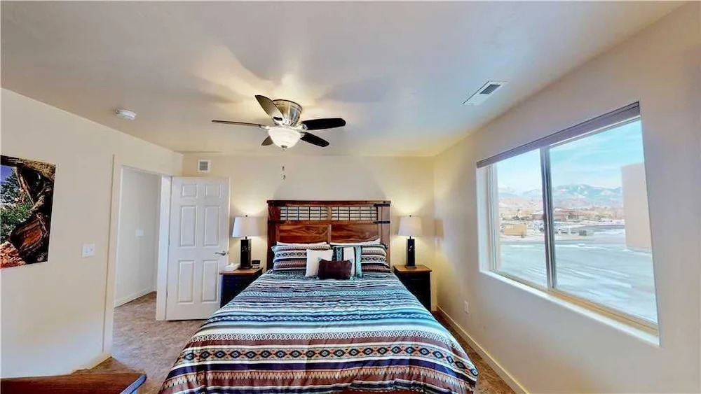 Hidden Valley Oasis ~ 7A1 3 Bedrooms 2.5 Bathrooms Townhouse