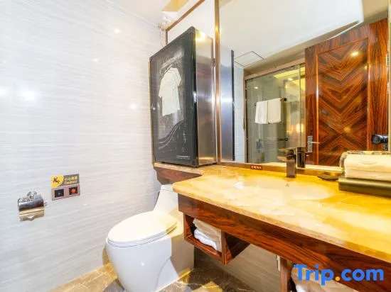 Yulin Fucheng Ligong Hotel