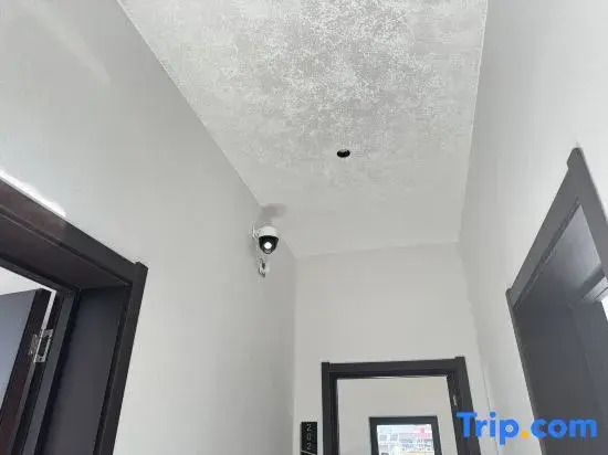 Weishan Island Hufeng Manshe Homestay (Weishan Lake Tourist Area)