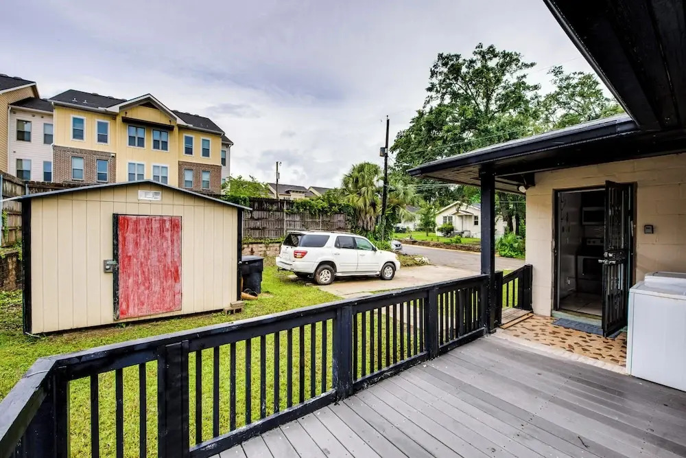 Walkable to FSU Campus: Cozy Retreat w/ Deck!