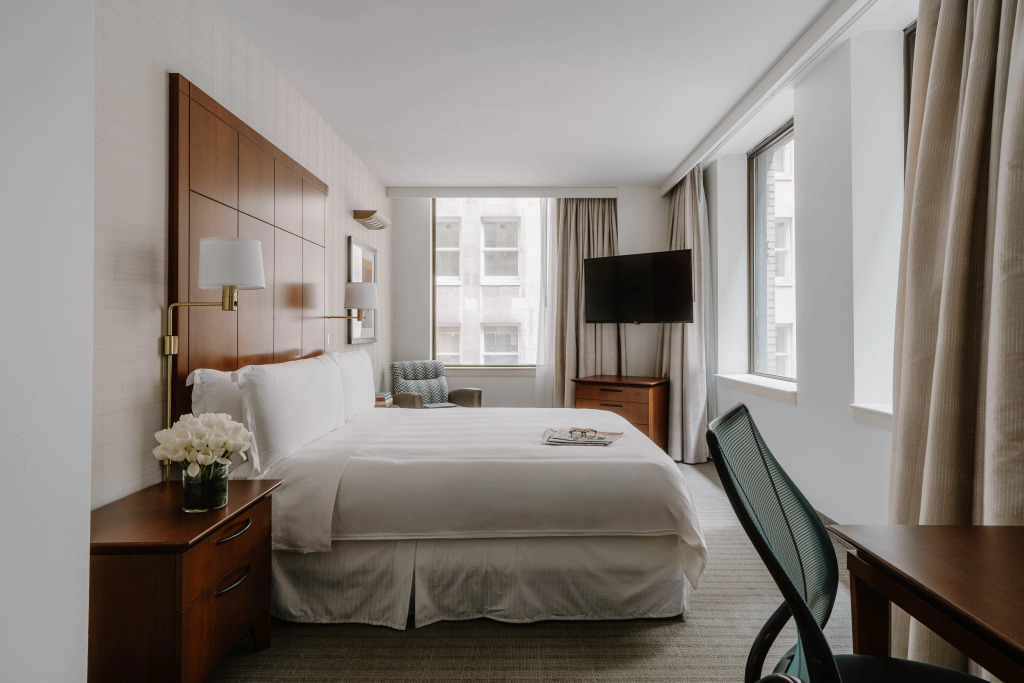 Central Loop Hotel