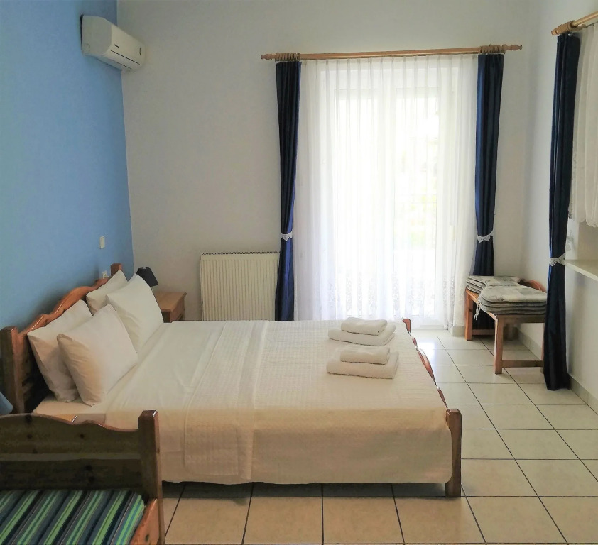 Delphin Rooms Sivota