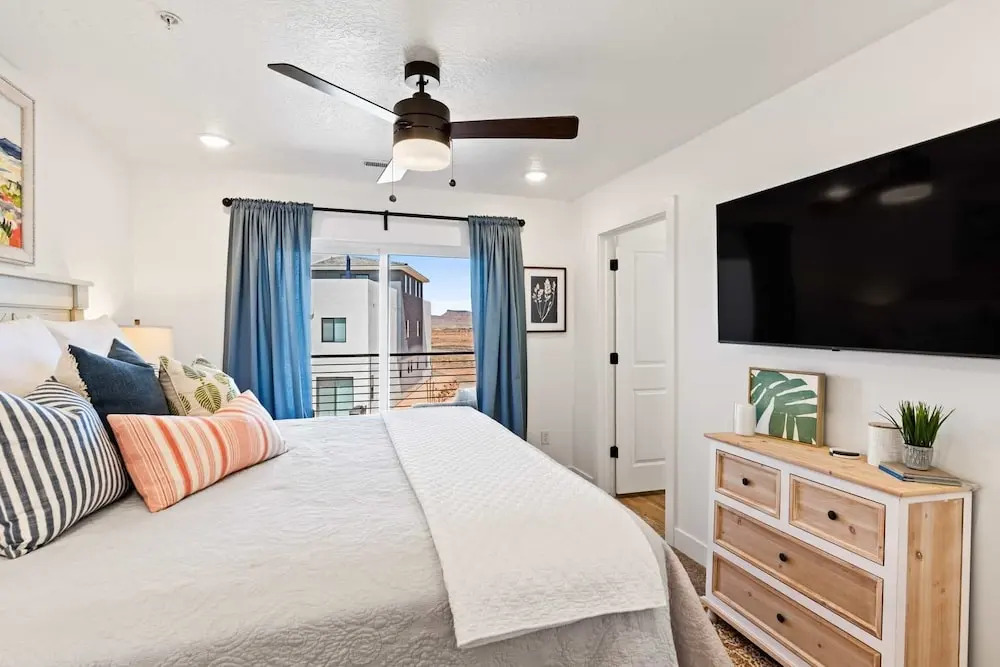 Anchor Oasis #87 by RedAwning