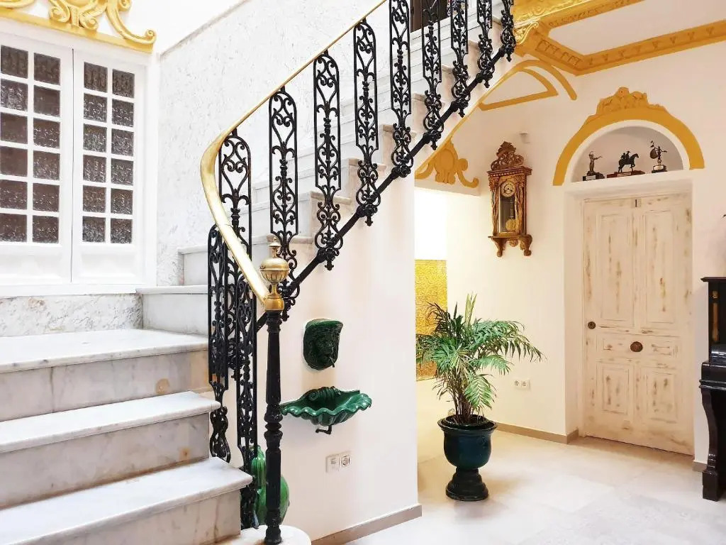 Palace House Hércules Apartments