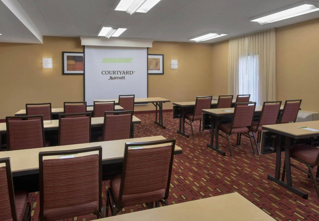Courtyard Philadelphia Valley Forge / King of Prussia