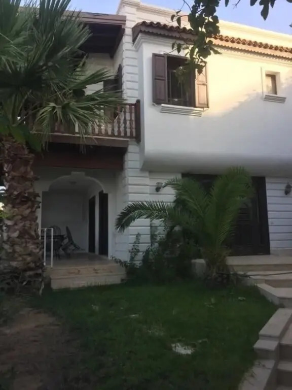 Elegant Villas 1