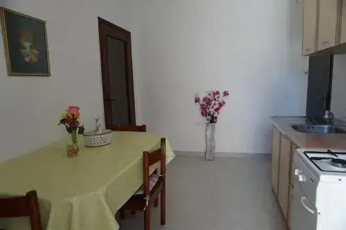 Apartments Mirjana 158