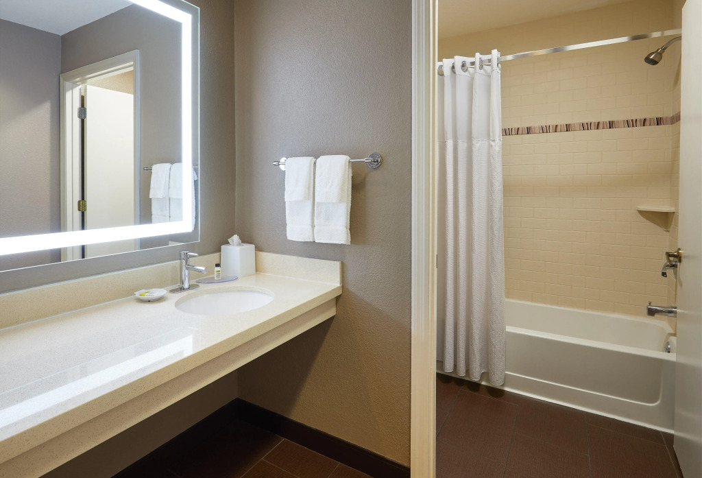 Staybridge Suites Orlando South by IHG