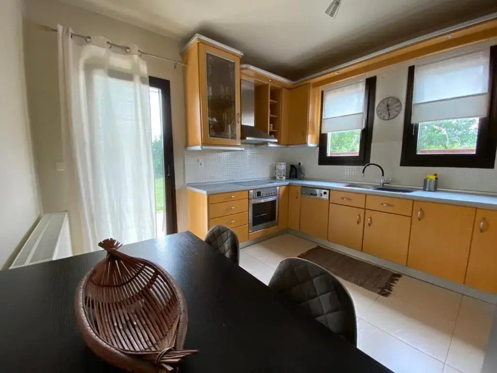 Thespis Villa 1