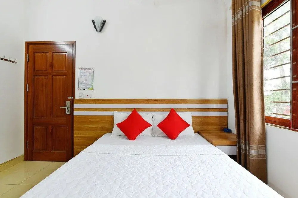 Oyo 358 Trung Nui Hotel