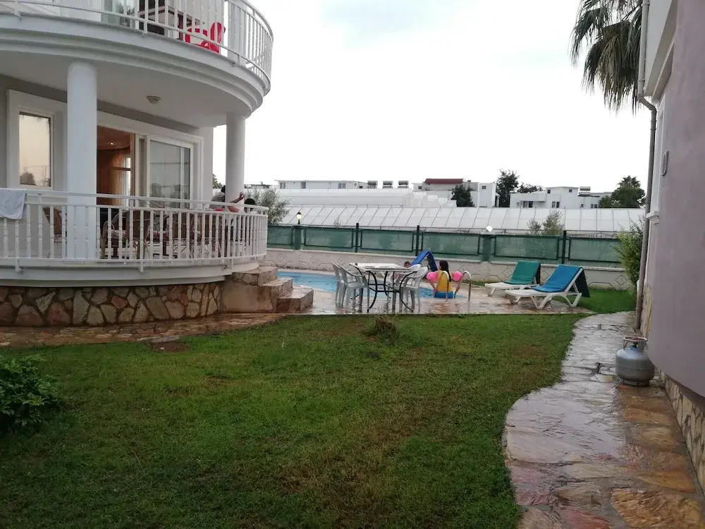 Star Villa