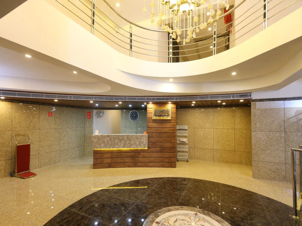 OYO 14759 Hotel President