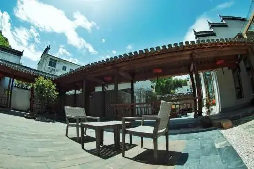 Nan Xiang Zi Guesthouse