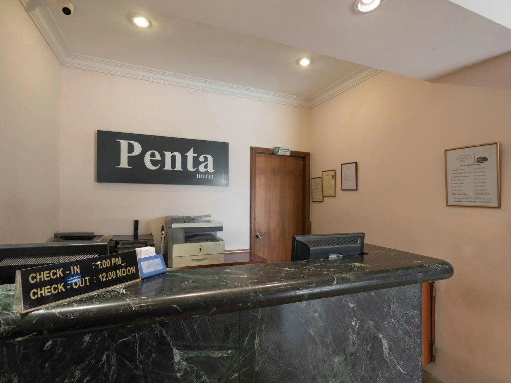 Penta Hotel (SG Clean Certified)