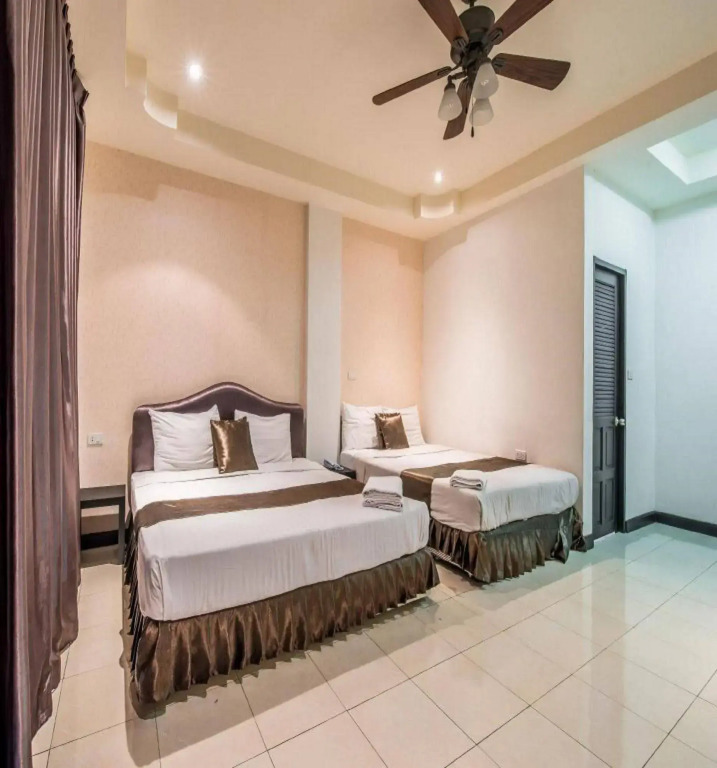 Arya Inn Pattaya Beach Hotel
