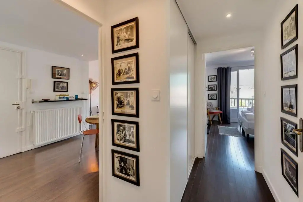Allure - 2 bedroom apartment with balcony in the centre of Annecy