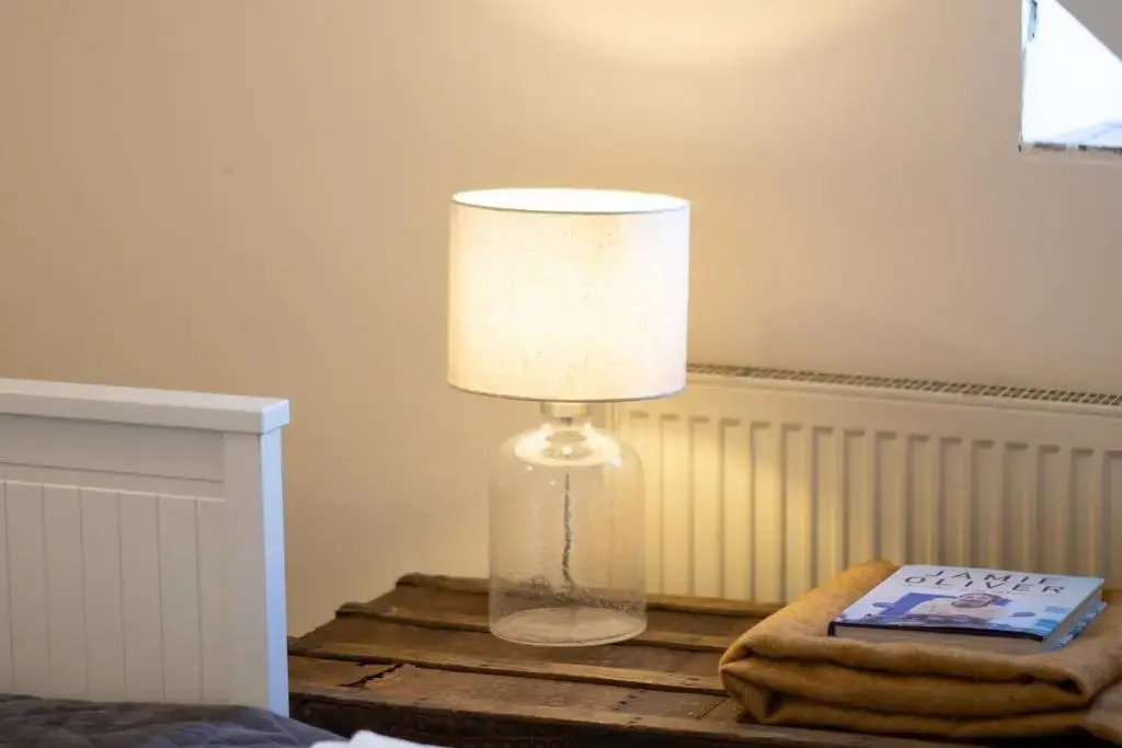 The Flat - Luxurious Apartment in Central Bridport