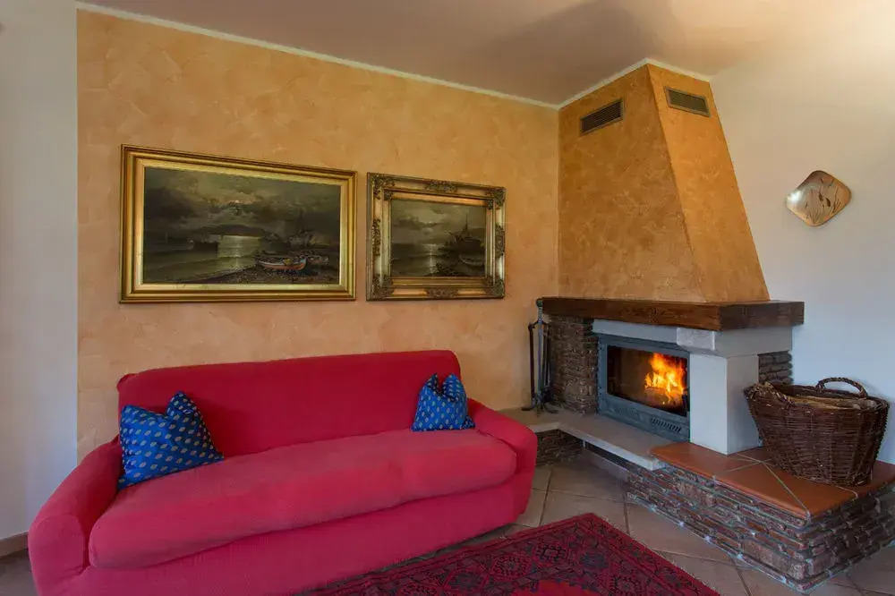 Residence Obermoarhof - Family Apartments with Pool & Playground