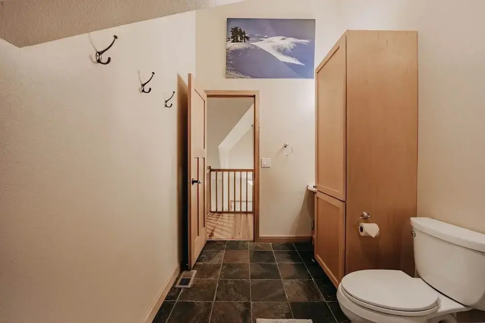 40gs â Wifi - W/d â Hot Tub - Sleeps 8 3 Bedroom Cabin by RedAwning