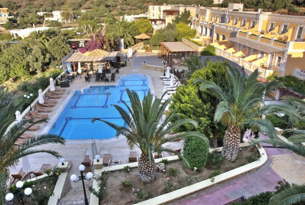 Crithonis Paradise Hotel