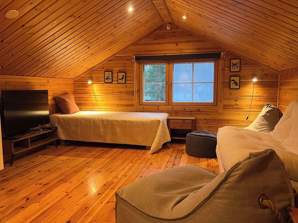 Charming Lapland Villa with Mountain Views, Private Sauna and Outdoor hottub