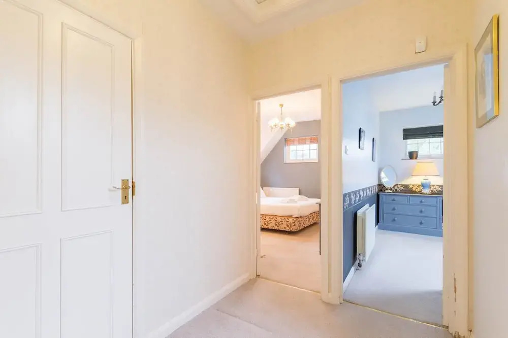 NEW Cosy 3 Bedroom Detached House West Finchley