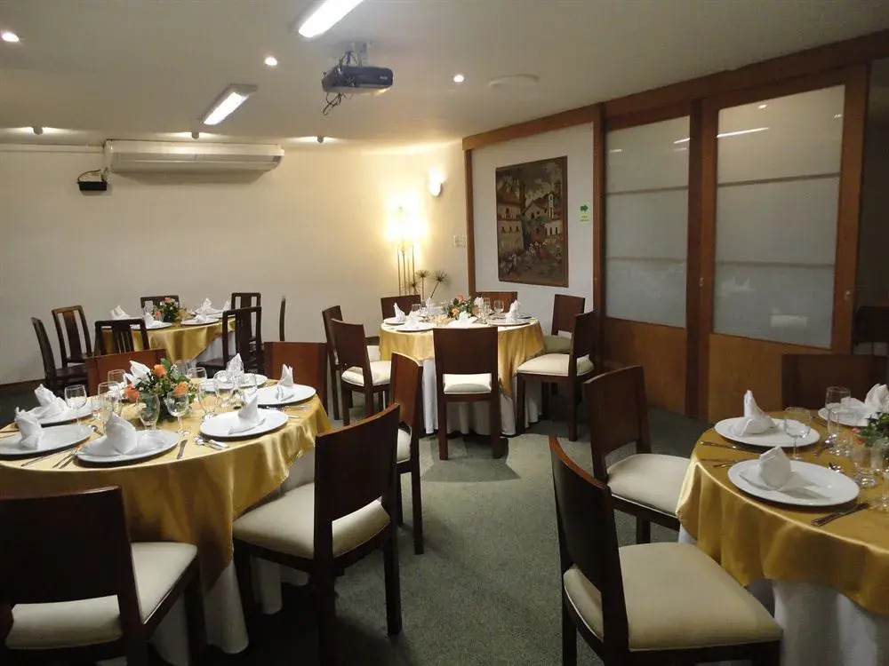 Hotel La Mansión