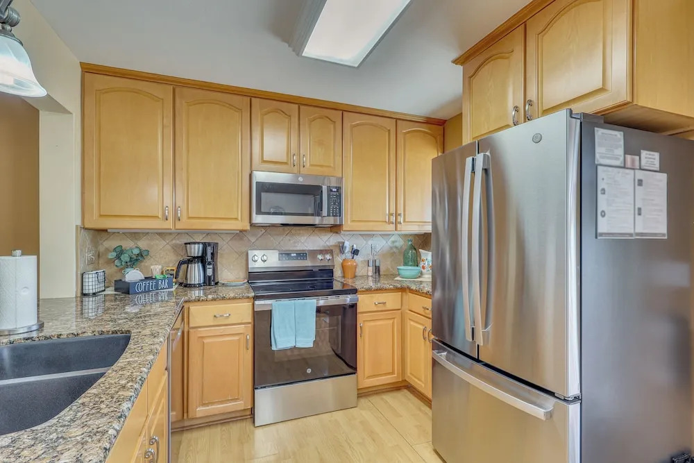 Quiet Home w/ Spacious Yard in Lake Havasu City
