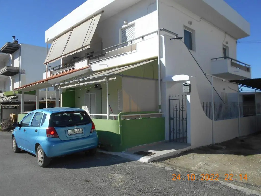 'Tonia Apartments Moires'