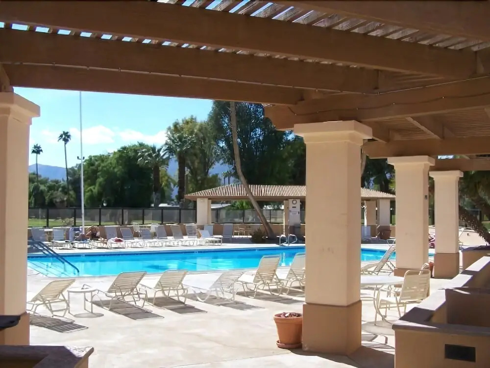 Roadrunner Club 249 - 2 Br Home