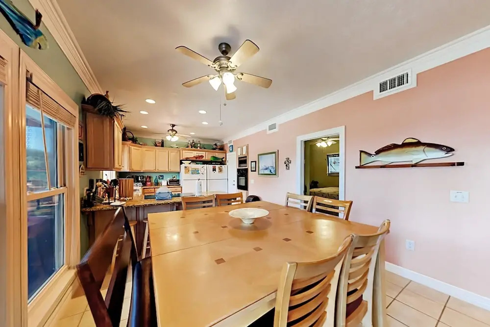 Bolivar Peninsula Home 4 Bedrooms 3.5 Bathrooms Home