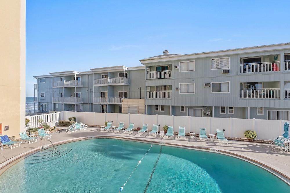 Ponce de Leon Towers 207