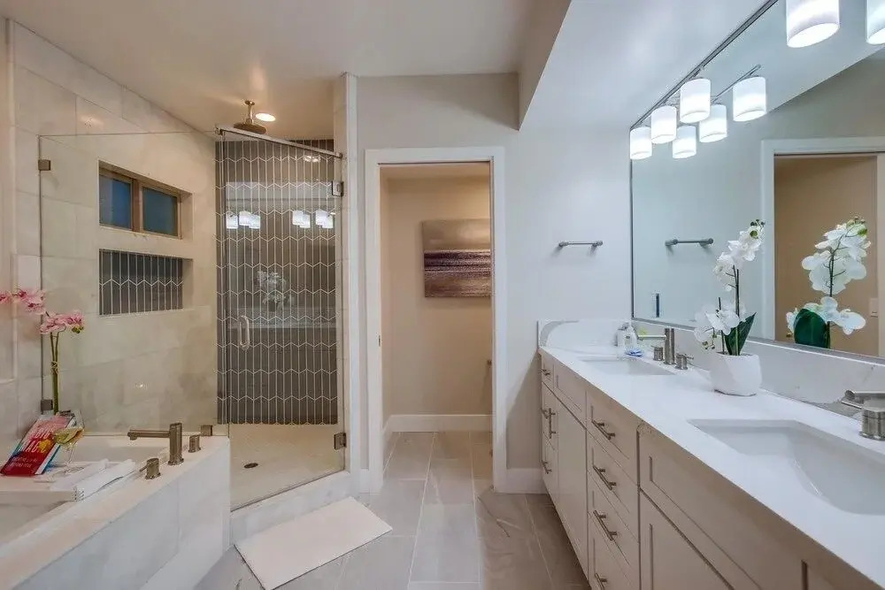 CA Dreaming 5 Bedroom Home