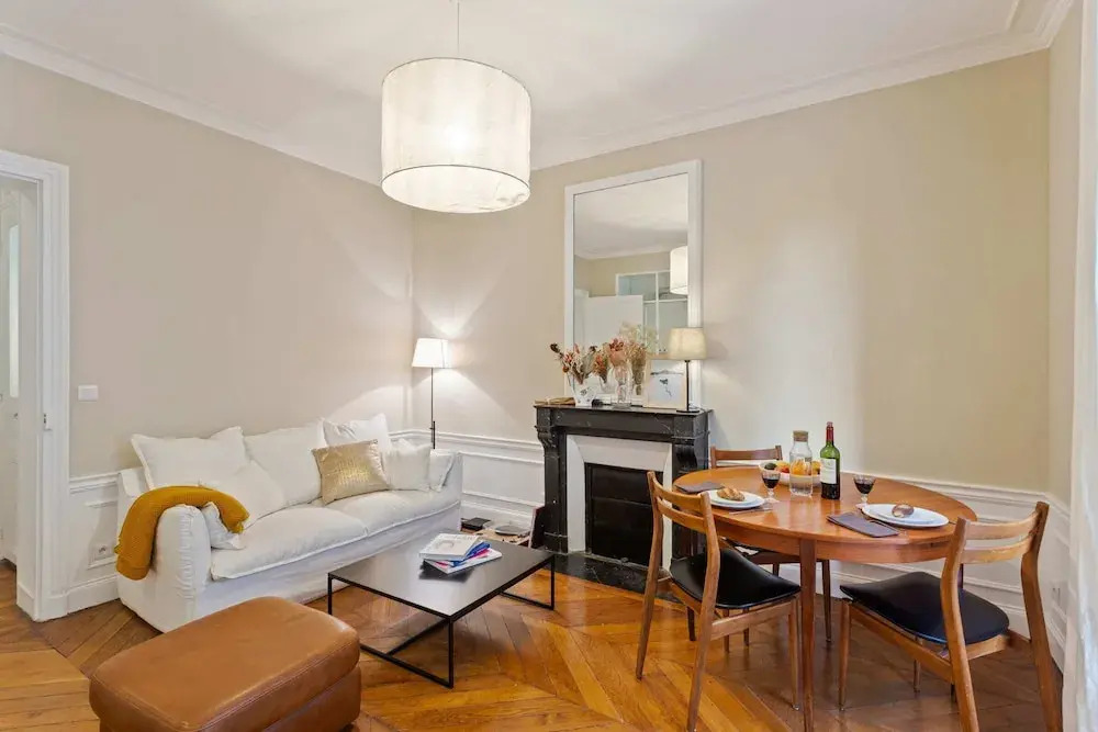 Bright and Spacious Apartment Near Bastille