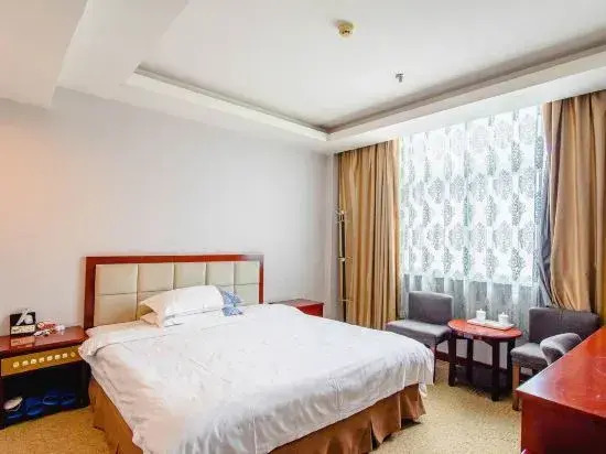 Wanshui Qianshan Hotel