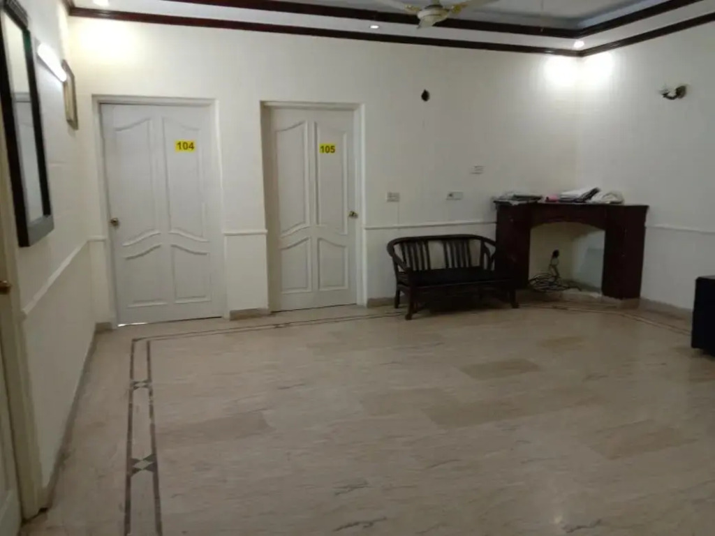 Lodge 384-Expo Center Johar Town