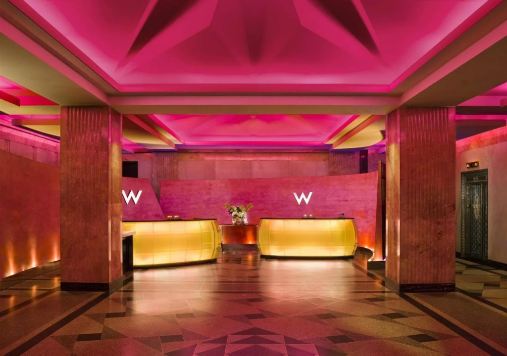 W Minneapolis - The Foshay