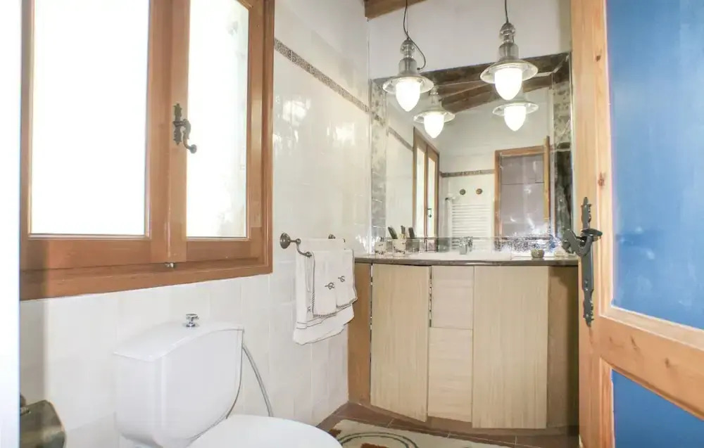 Gorgeous Home In Melissi Xylokastro With House Sea View