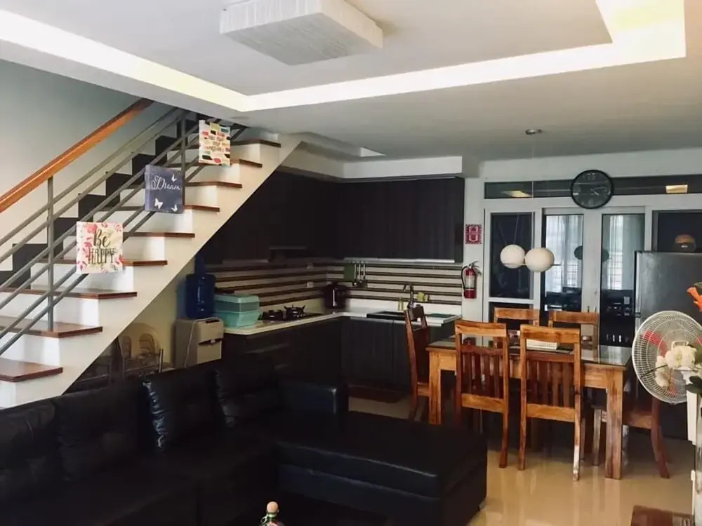 Alliyah's Townhouse