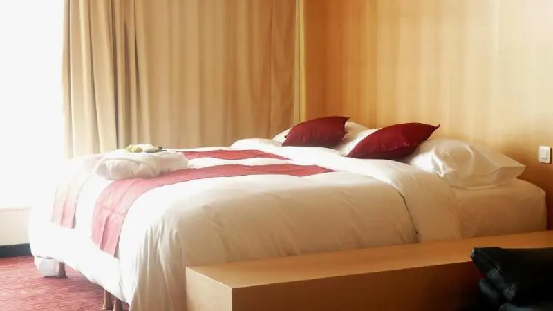 Residhome Suites Paris Sénart