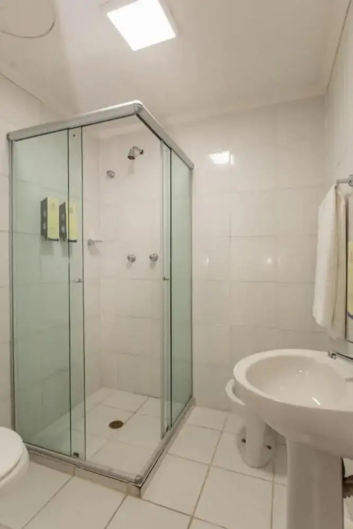 Fast 10 City Hotel
