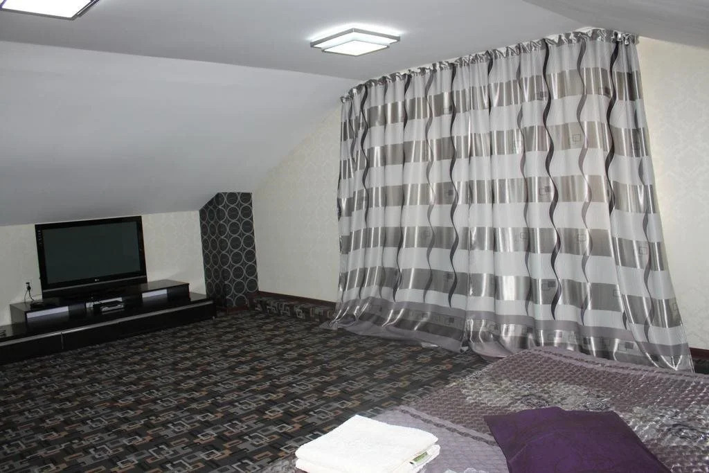 London House