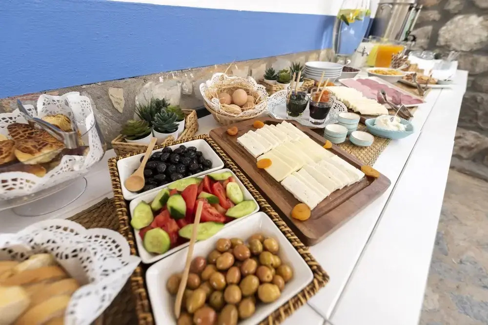 Teos Otel