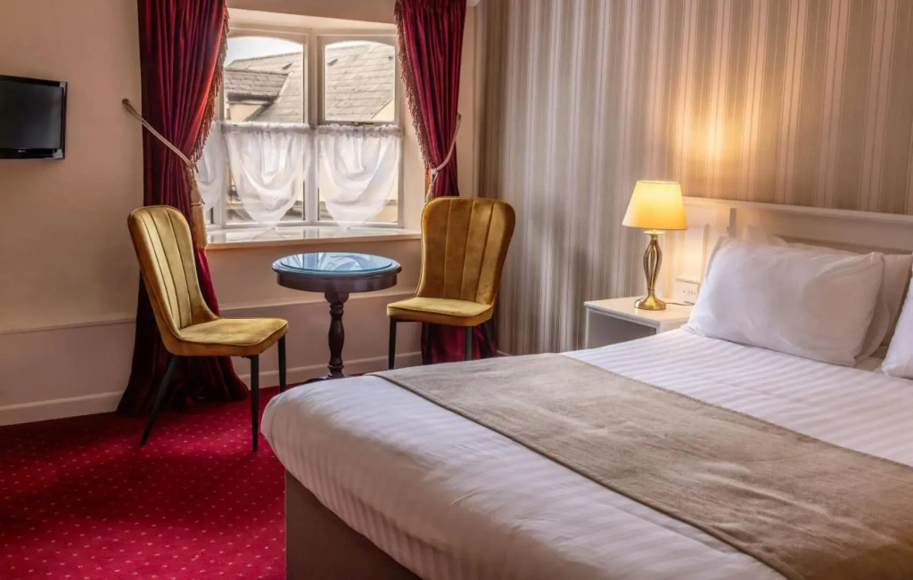 Kees Hotel