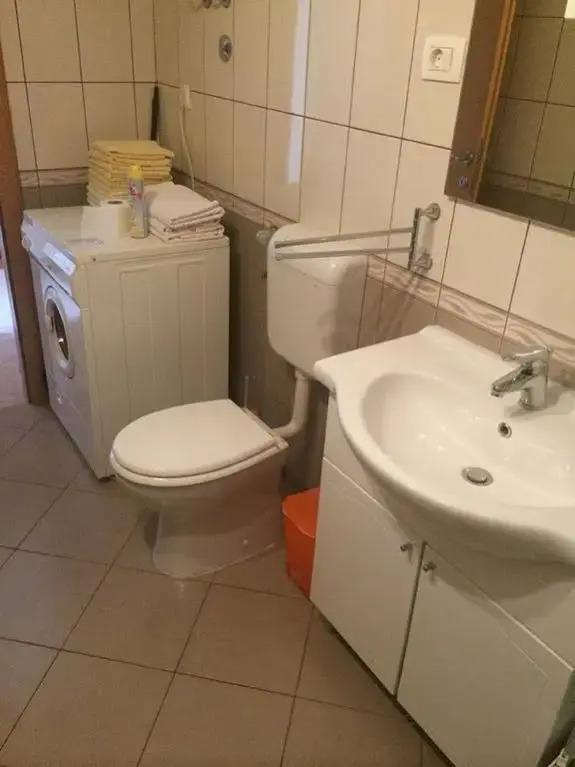 Apartment Goge