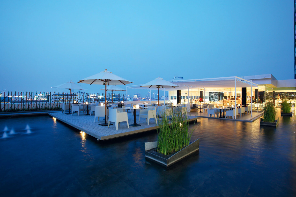 Centara Watergate Pavilion Hotel Bangkok