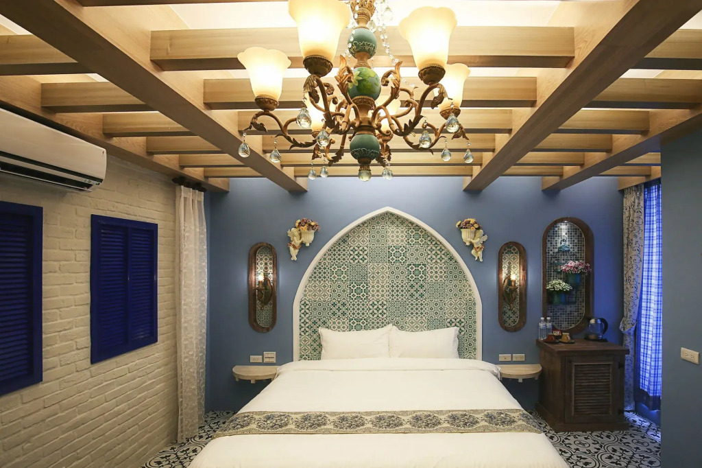 J.T World FunTrip B&B